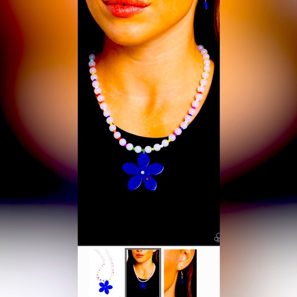 🔥💙🔥DARLING❗️PAPARAZZI “NOSTALGIC NOVELTY” BLUE NECKLACE❗️SO DIFFERENT❗️🔥💙🔥 - Picture 5 of 5